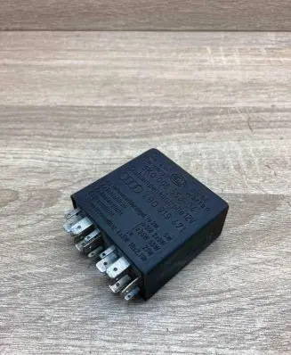 Audi A6 S6 C5 4B Other relay 4B0919471 5KG00656804 387