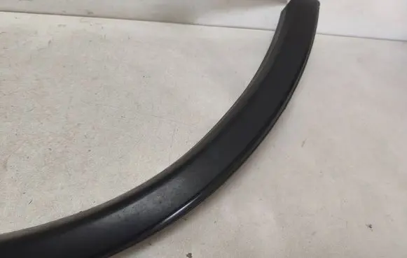 Mitsubishi Outlander Rear arch trim 7407A303