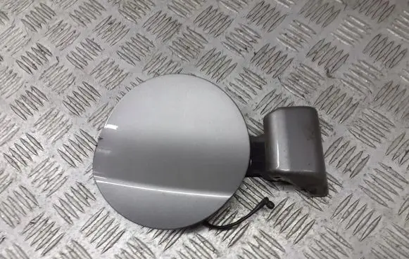 Hyundai i20 (PB PBT) Fuel tank cap trim 69510-1J000