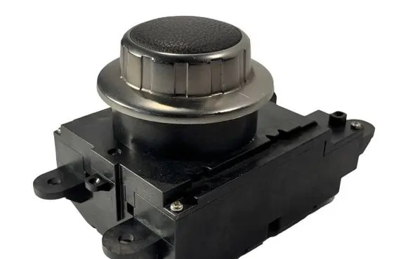 Head unit multimedia control