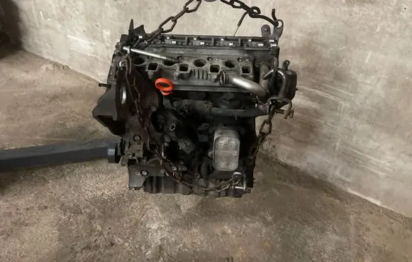 Skoda Octavia Mk2 (1Z) Engine Cay