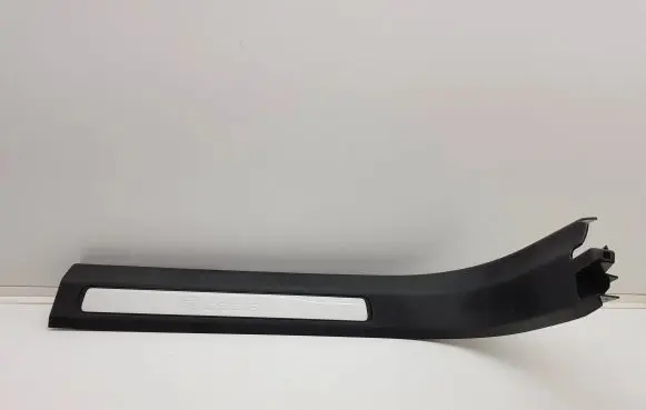 Volvo XC60 Front sill trim cover 31448015