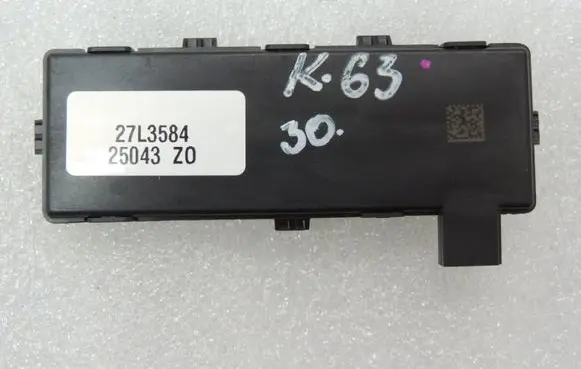 Opel Corsa E Door central lock control unit/module 13503204 1232223