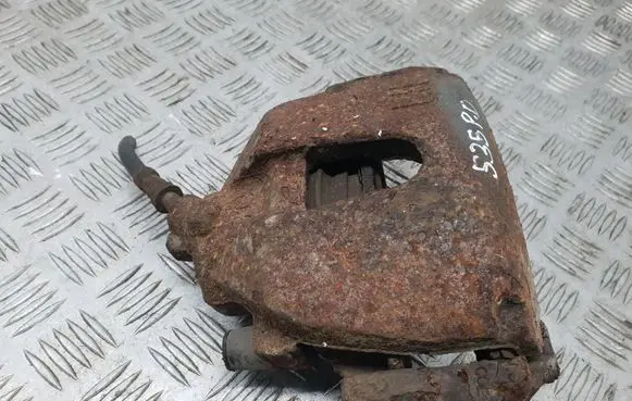 Ford Focus C-MAX Front brake caliper