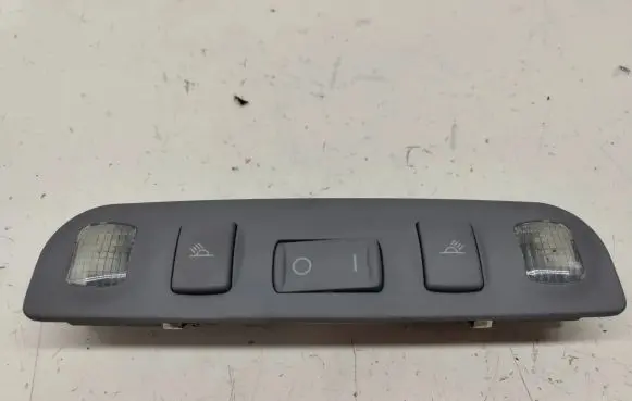 Audi A4 S4 B5 8D Rear seat light 8D0947111AA