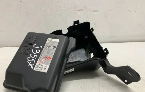 Opel Crossland X Fuse box set 9671941780 9671924480