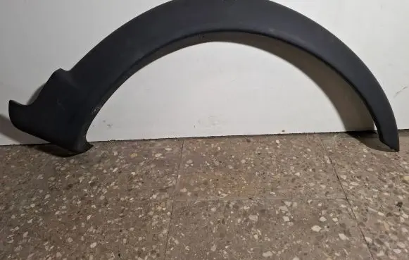 Volvo XC70 Front arch trim 30678044