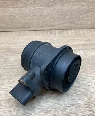 Skoda Fabia Mk2 (5J) Mass air flow meter 038906461B 0281002531 USED