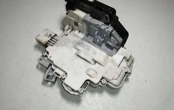 Audi Q7 4L Rear door lock 3C4839016C