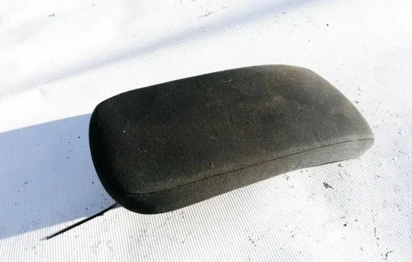 Renault Megane II Armrest