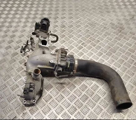 Mazda CX-5 Exhaust manifold SH01136B0
