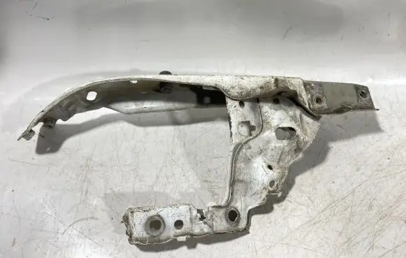 Opel Astra H Top upper radiator support slam panel 13237139
