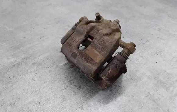 Front brake caliper