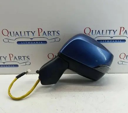 Subaru Forester SJ Front door electric wing mirror 