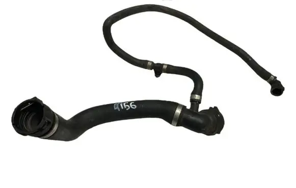 Land Rover Range Rover L322 Engine coolant pipe/hose
