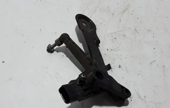 Audi A6 S6 C8 4K Rear air suspension level height sensor 4K0907504