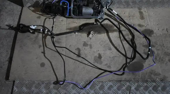 Porsche Macan (95B) Other under body part 