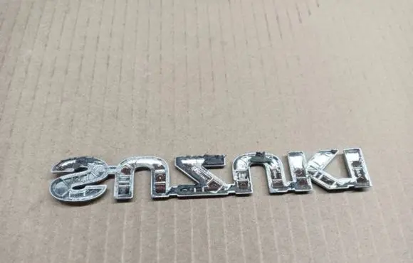Suzuki SX4 S-Cross Manufacturers badge/model letters 