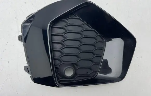 Audi A3 8Y Front bumper lower grill 8Y0807953