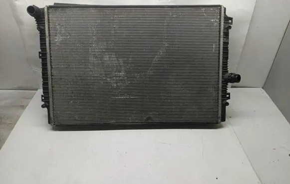 Volkswagen Jetta VI Radiator set 5C0121251L