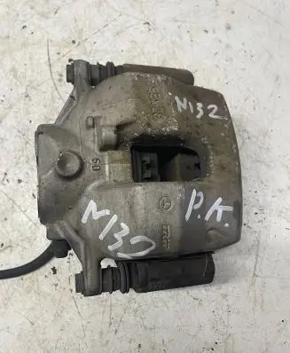 Mercedes-Benz C W204 Front brake caliper
