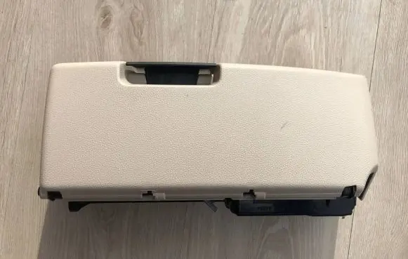 Mercedes-Benz S W222 Front trunk storage compartment A2128810123 F012121011 2128810123