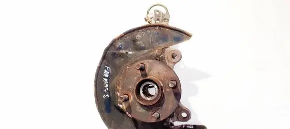 Toyota Corolla E120 E130 Front wheel hub