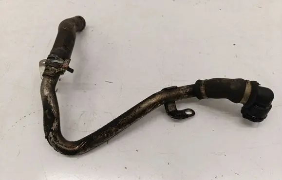 Mercedes-Benz E W213 Engine coolant pipe/hose