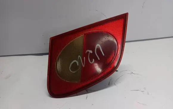 Mercedes-Benz E W210 Tailgate rear/tail lights A2108200964
