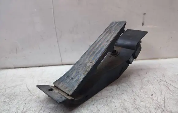 Land Rover Range Rover L322 Accelerator throttle pedal 6786285
