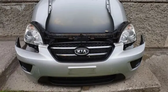 KIA Carens II Front piece kit 