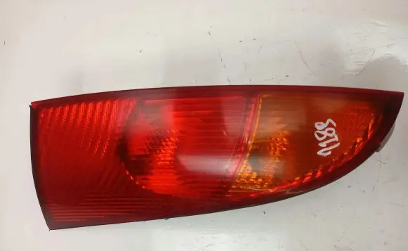Ford Focus Rear/tail lights 1M5113405