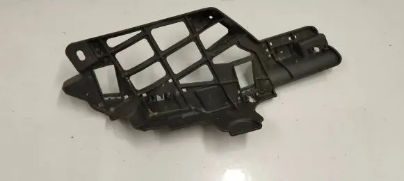 Mercedes-Benz CLA C117 X117 W117 Muffler mount bracket/holder A1178850101