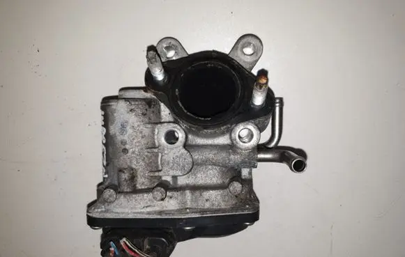 EGR valve cooler