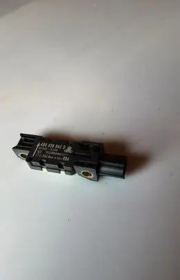 Audi A8 S8 D3 4E Airbag deployment crash/impact sensor 4B0959643