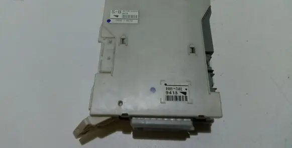 Lexus IS 220D-250-350 Fuse module 8273053050