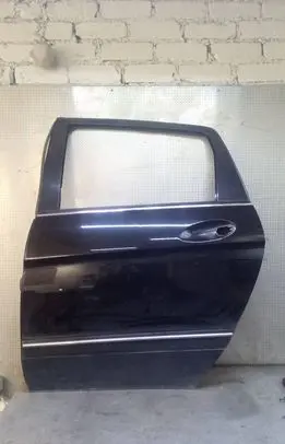 Mercedes-Benz B W245 Rear door 