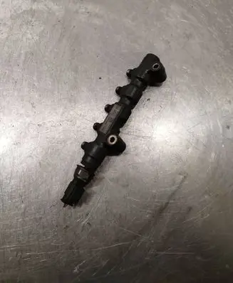 Peugeot 5008 Fuel main line pipe 9654592680