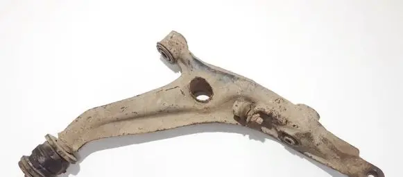 Honda CR-V Front lower control arm/wishbone