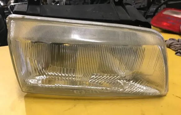 Opel Frontera A Headlight/headlamp