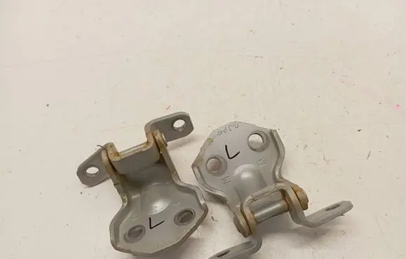 Ford Ranger Front door hinge set 