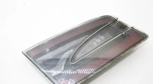 Tesla Model S Tailgate rear/tail lights 600592200D