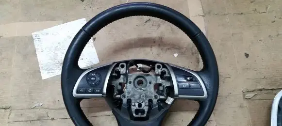 Mitsubishi Space Star Steering wheel