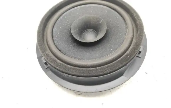 Suzuki Swift III Front door speaker 3910271L03