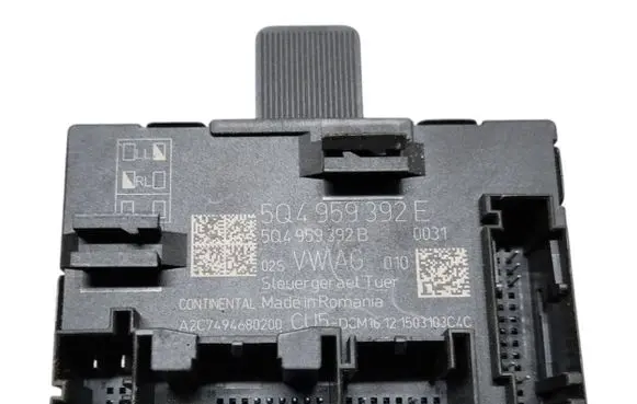 Skoda Octavia Mk3 (5E) Door control unit/module 5Q4959392B 5Q4959392E A2C7494680200