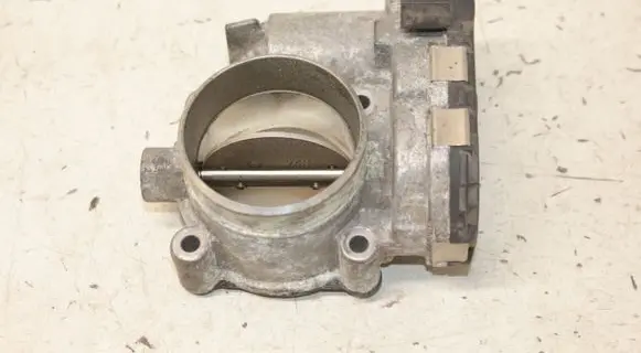 Mercedes-Benz C W203 Throttle valve A1110980109