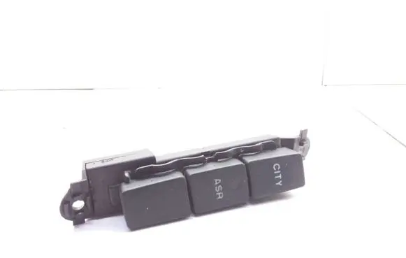 Traction control (ASR) switch
