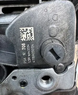 Peugeot 508 Front door lock (next to the handle) PSA192708 16943334 4118A0501L4