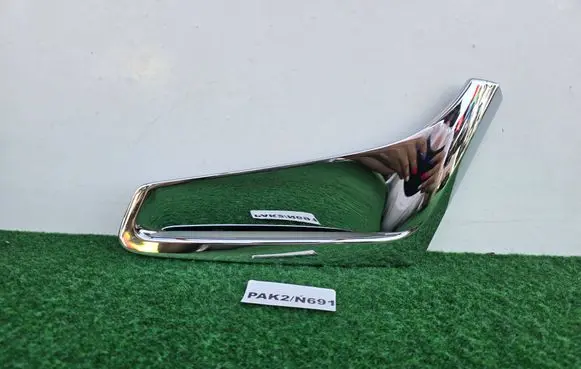 BMW 7 G11 G12 Front arch trim 51137347377