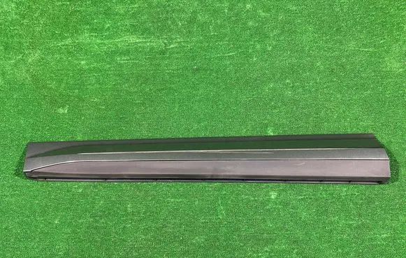 Skoda Enyaq iV Front door trim (molding) 5LA854939A